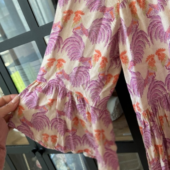 Anthropologie babydoll blouse Novelty Rooster print Ivy Jane ruffles bell sleeve - Picture 6 of 8